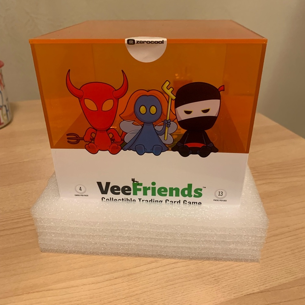 VEEFRIENDS Trading Cards